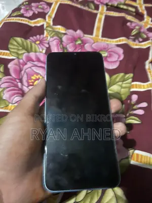 Infinix Hot 30i 128 GB Green