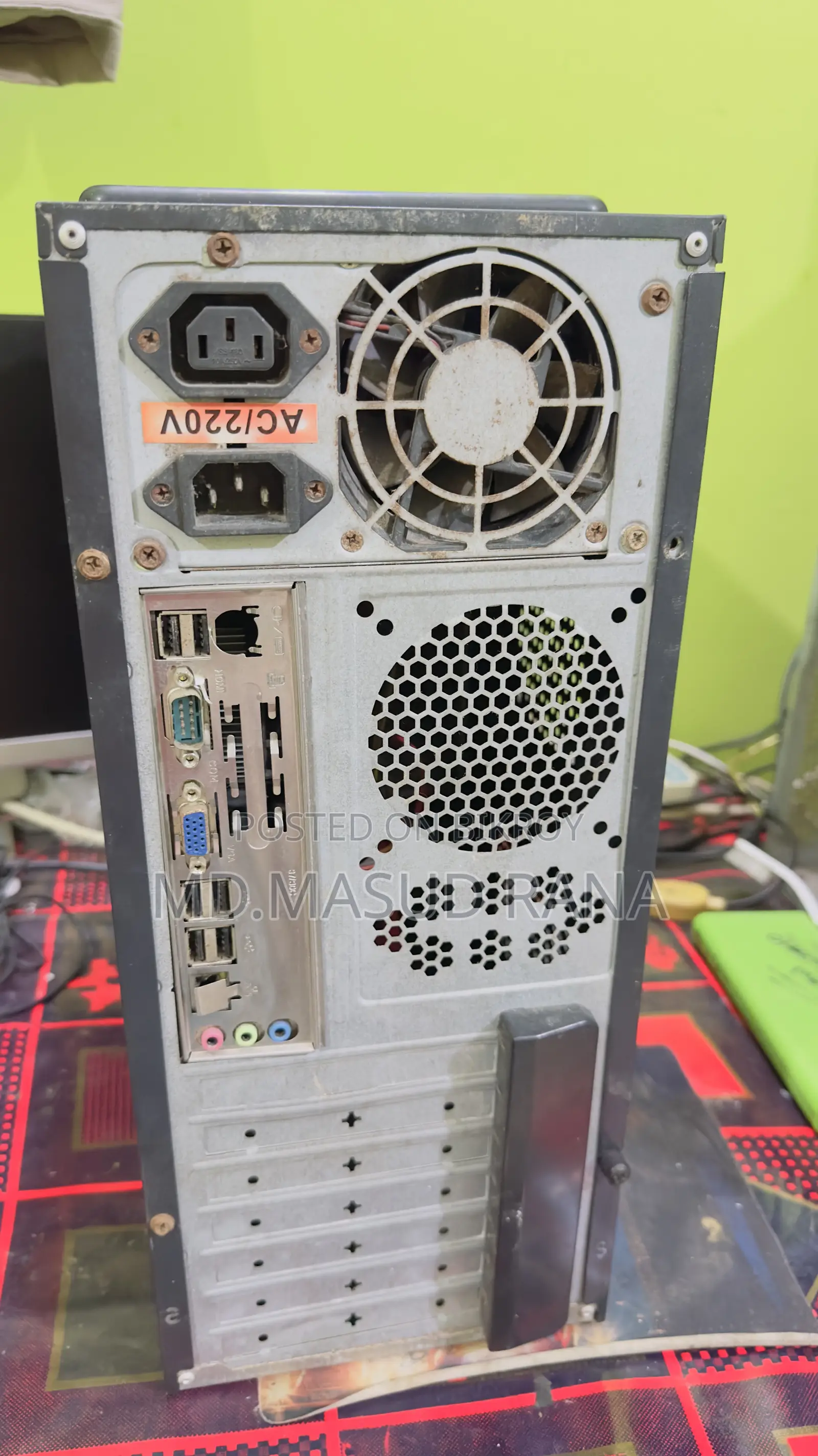 Desktop Computer 4GB Intel Pentium HDD 500GB
