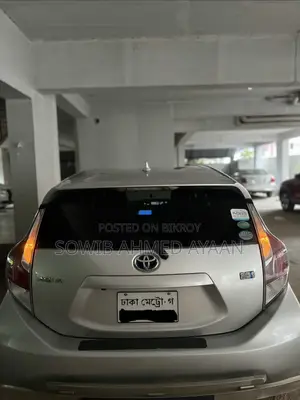 Toyota Aqua 2015 Silver