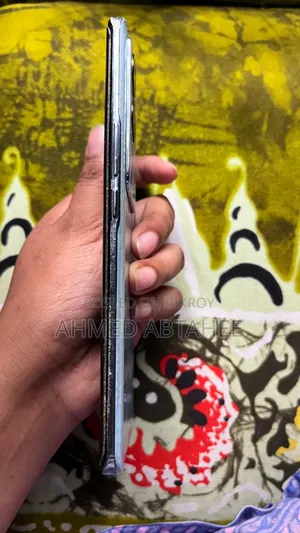 ভিভো ভি২৯ ২৫৬ জিবি