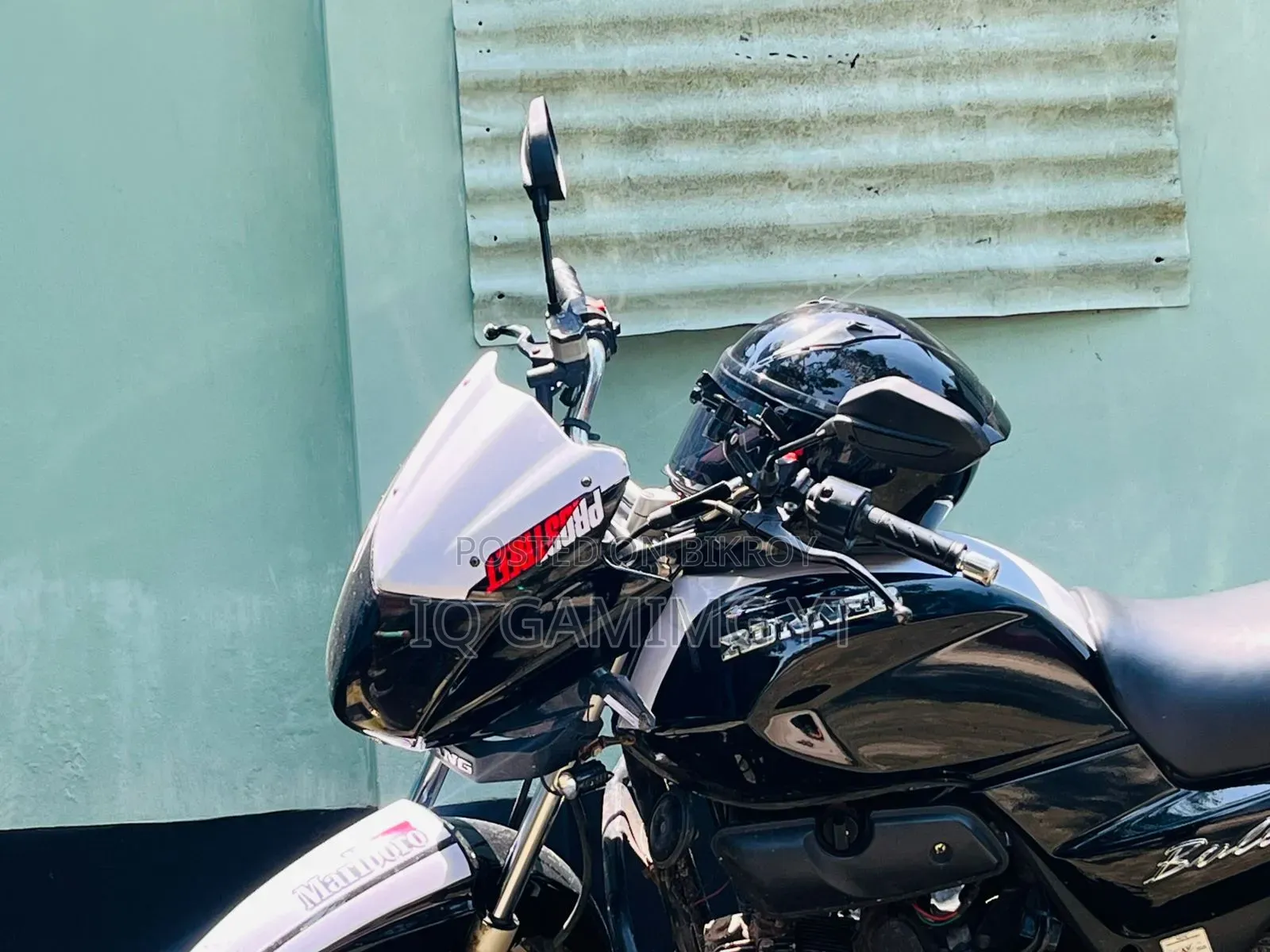 Runner Bullet 100 2018 Black
