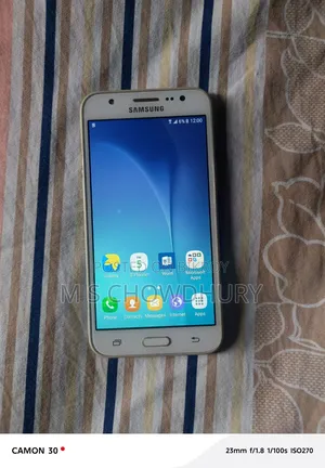 Samsung Galaxy J5 8 GB White
