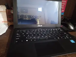 Laptop Asus X200CA 4GB Intel Celeron HDD 500GB