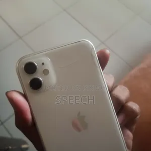 Apple iPhone 11 64 GB White