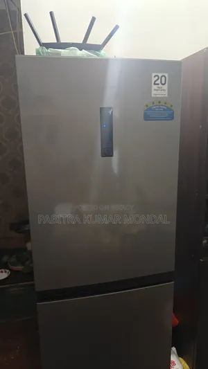 Selling a beautiful fridge