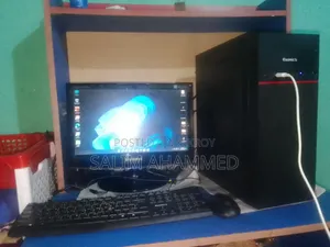 Desktop Computer 4GB Intel Core i3 SSD 256GB