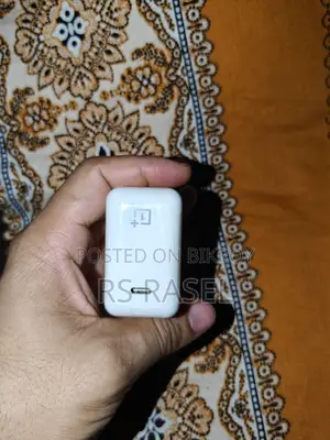 100% Fresh 1+ Charger