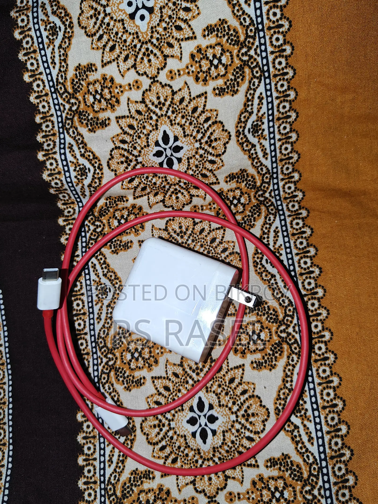 100% Fresh 1+ Charger