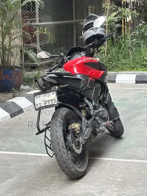 Bajaj Pulsar NS 160 2018 Red