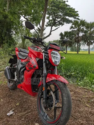Suzuki Bike 2023 Red