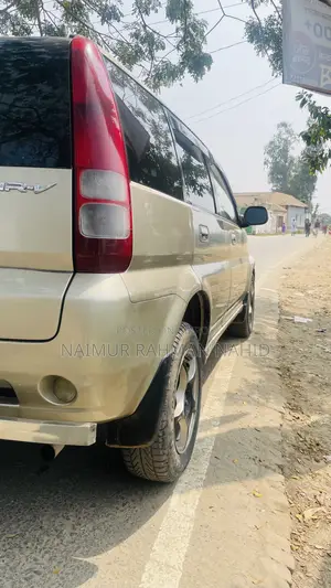 Honda HR-V 2002 Gold