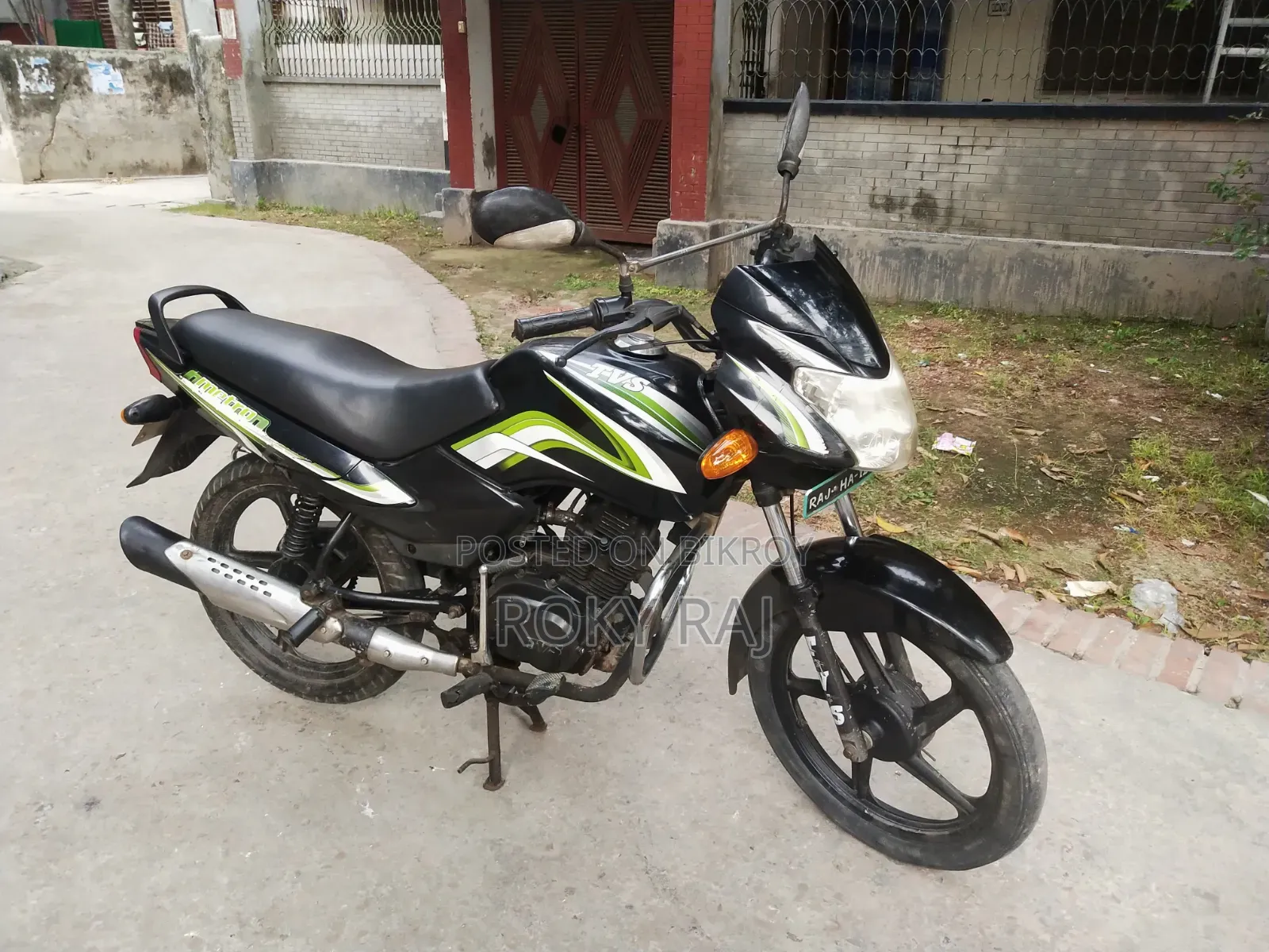TVS Metro 2014 Green