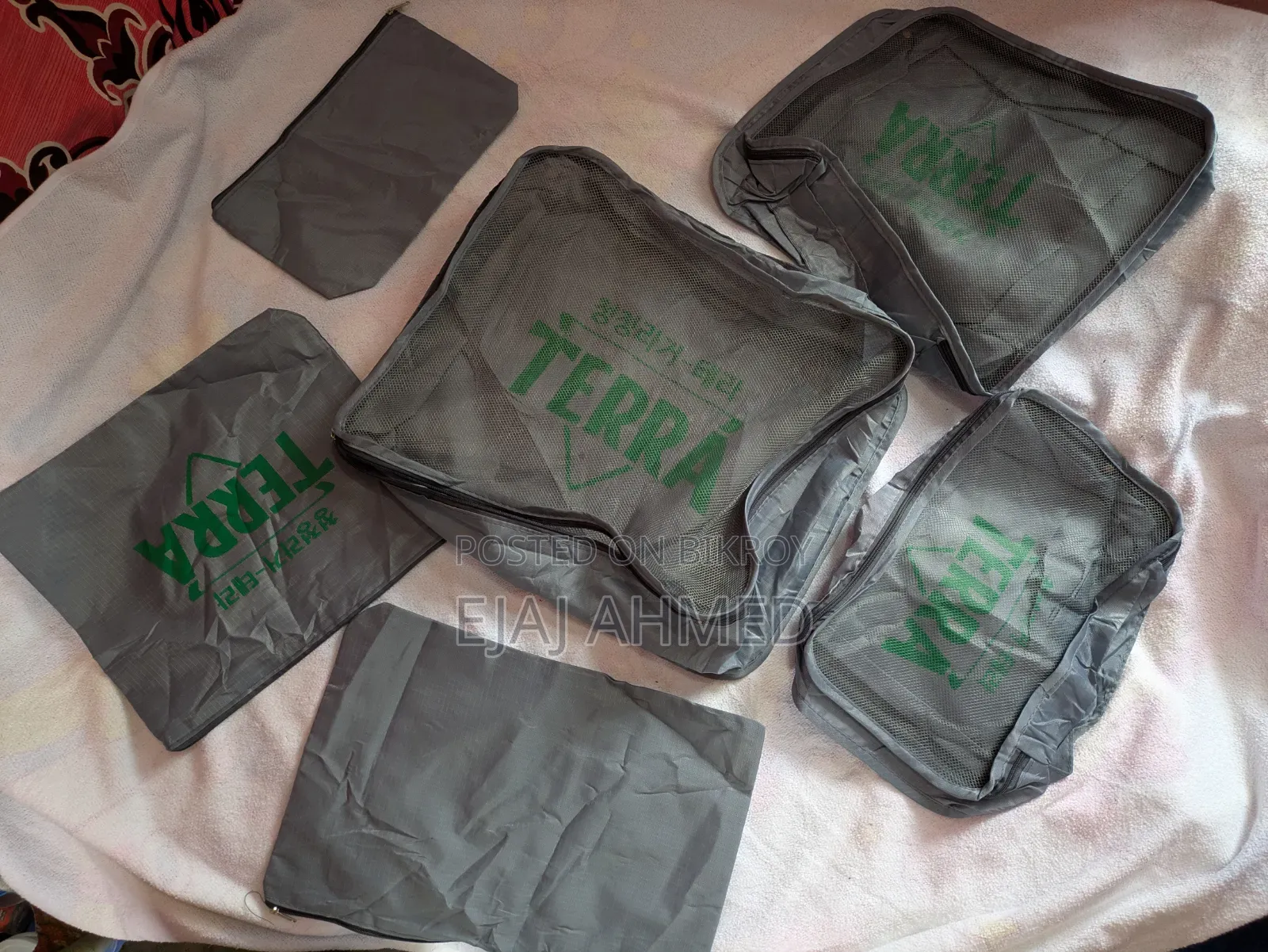 Travel Pouch/Bag