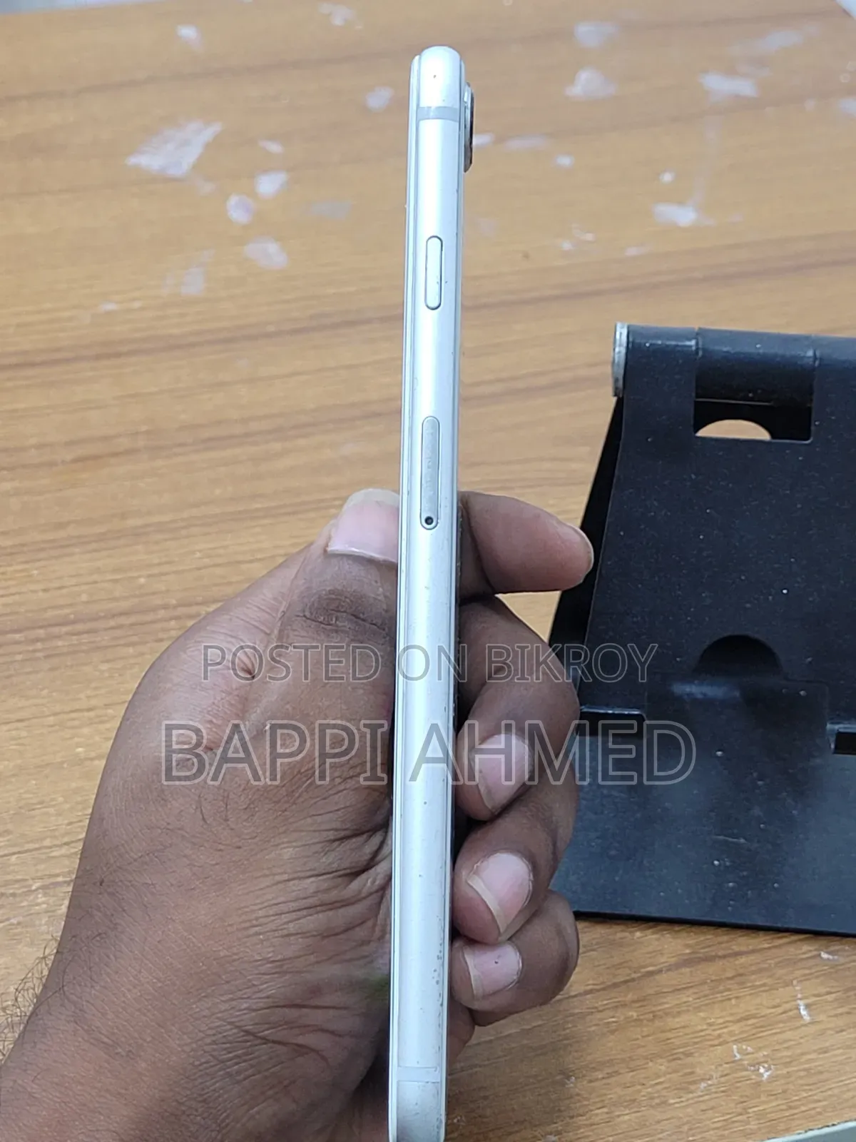 Apple iPhone 8 Plus 64 GB White