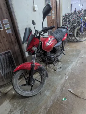 Bajaj Platina 125 2015 Red