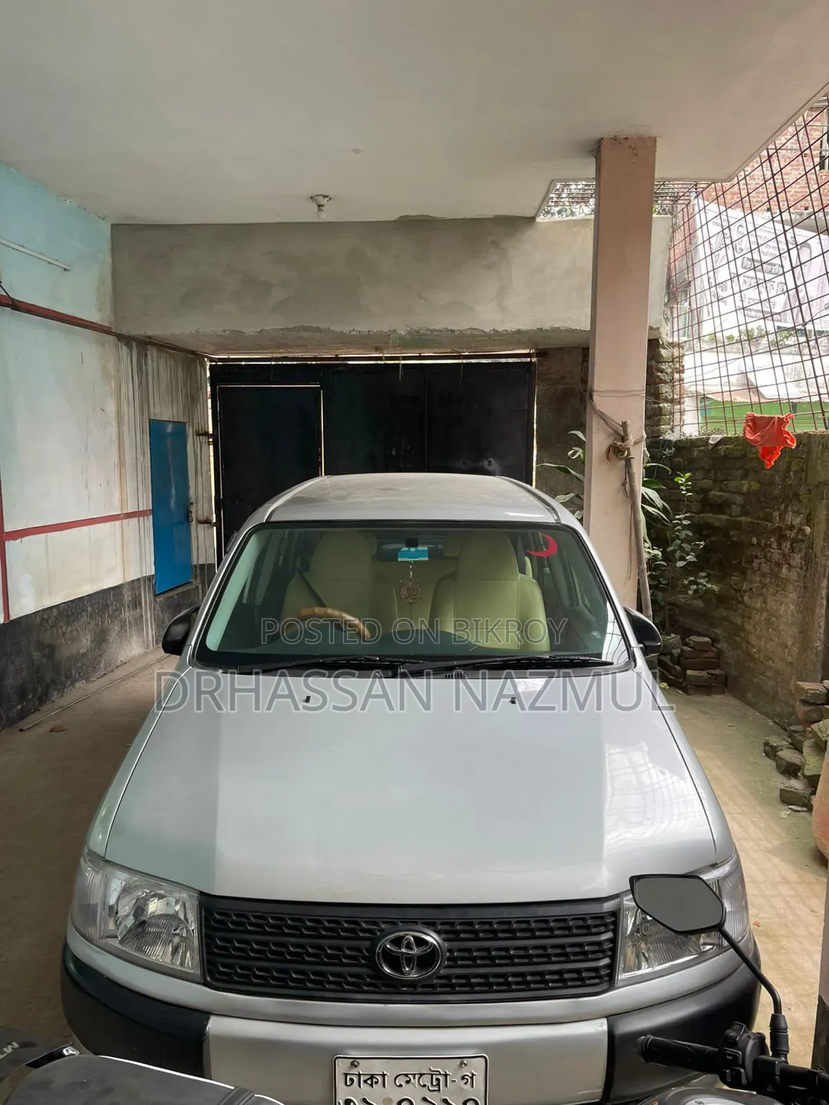 Toyota Probox 2010 Silver