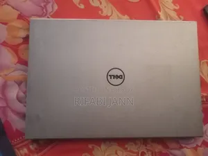 Laptop Dell Latitude 5590 4GB Intel Core i5 HDD 512GB