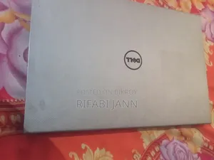 Laptop Dell Latitude 5590 4GB Intel Core i5 HDD 512GB