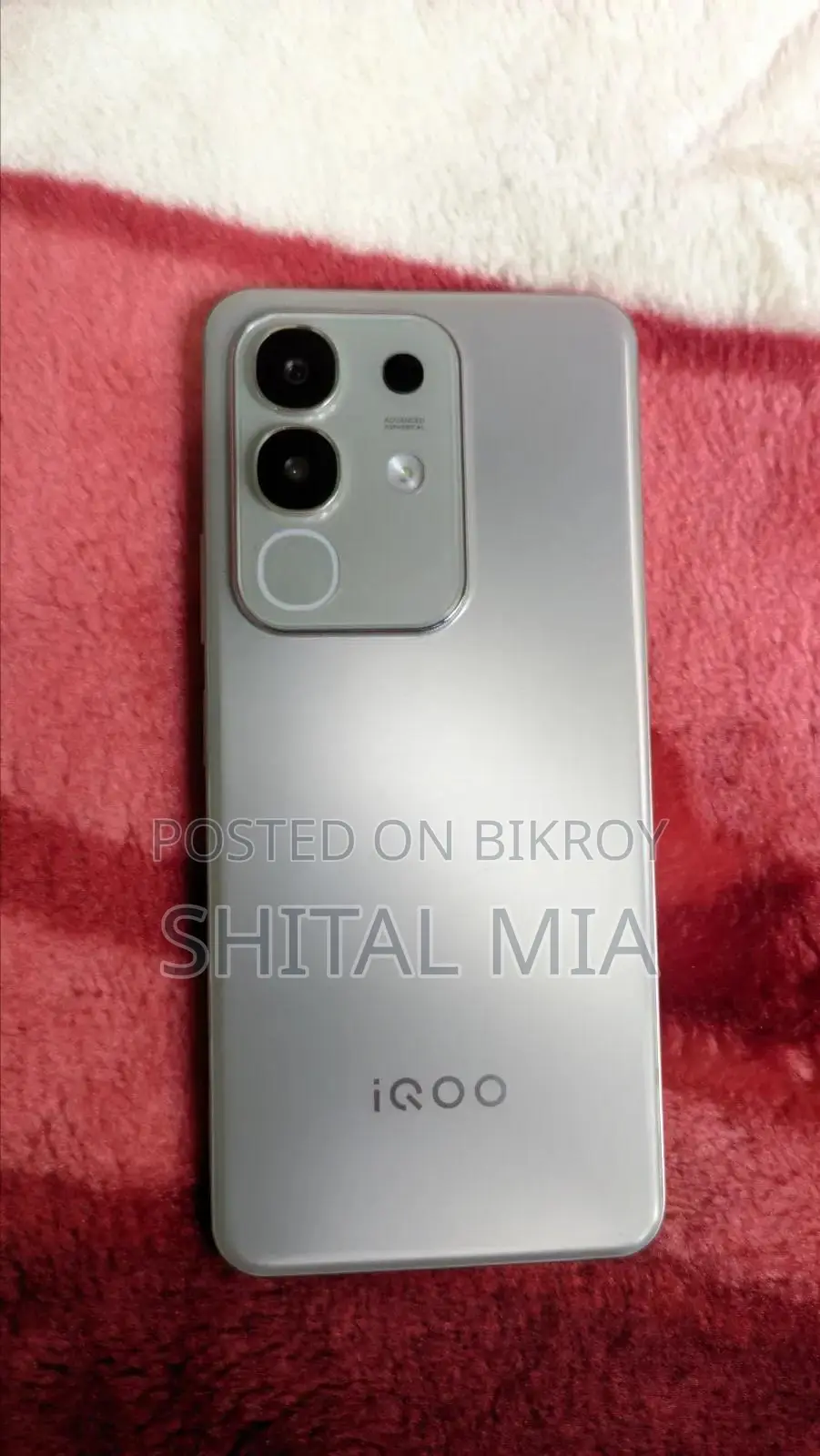 New iQOO 128 GB White