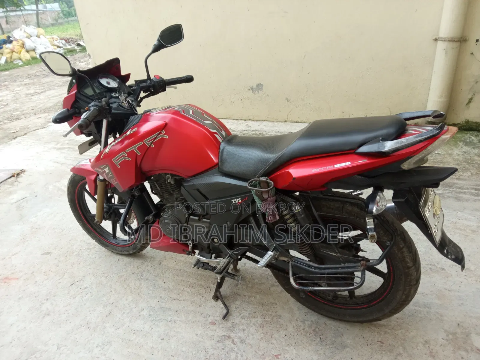 TVS Apache RTR 160 2V 2018 Red
