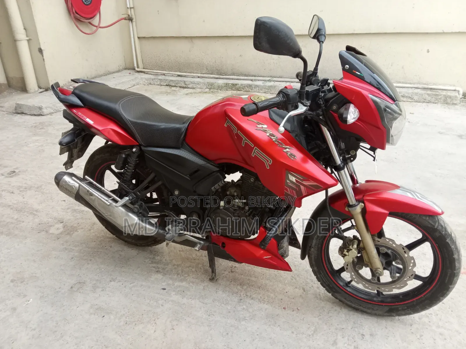 TVS Apache RTR 160 2V 2018 Red