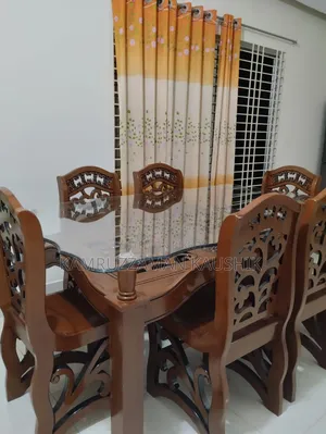 Daining Table