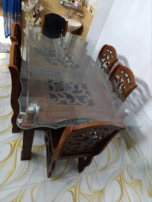 Daining Table