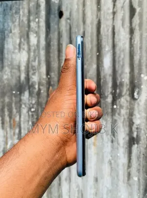 Vivo Y21 64 GB White