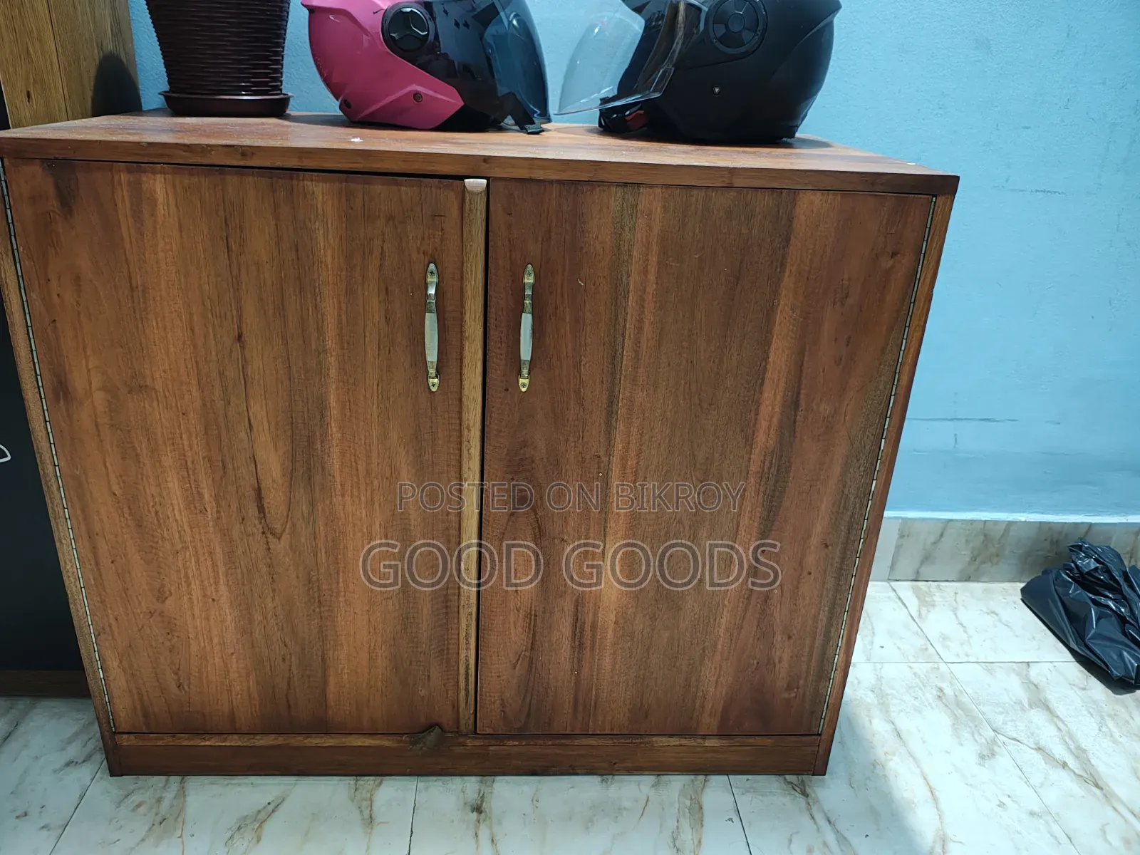 Wooden Kitchen Cabinet