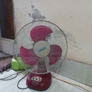 কেনেডি চার্জার ফ্যান