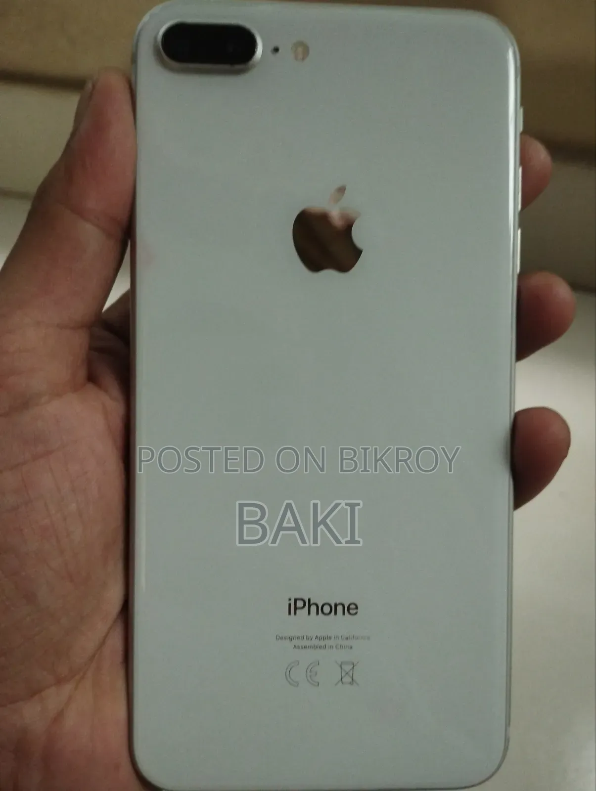 Apple iPhone 8 Plus 64 GB White