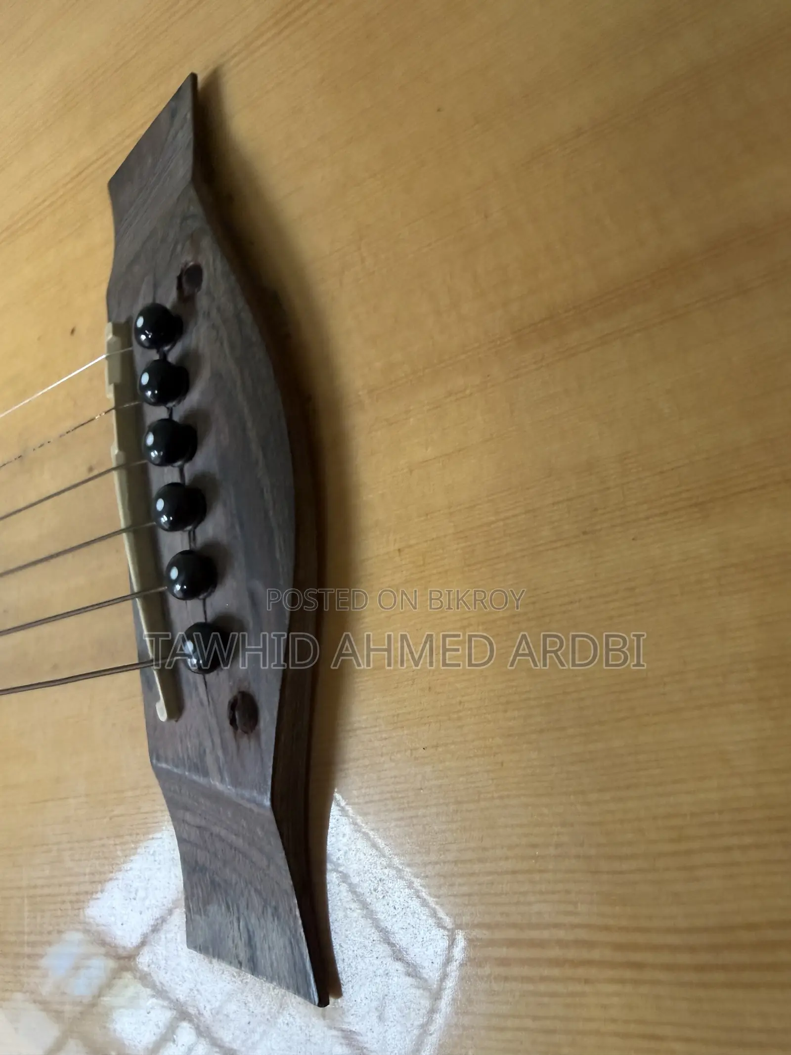 Deviser Guitar