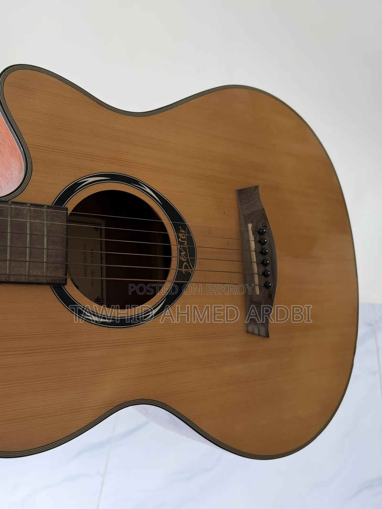 Deviser Guitar
