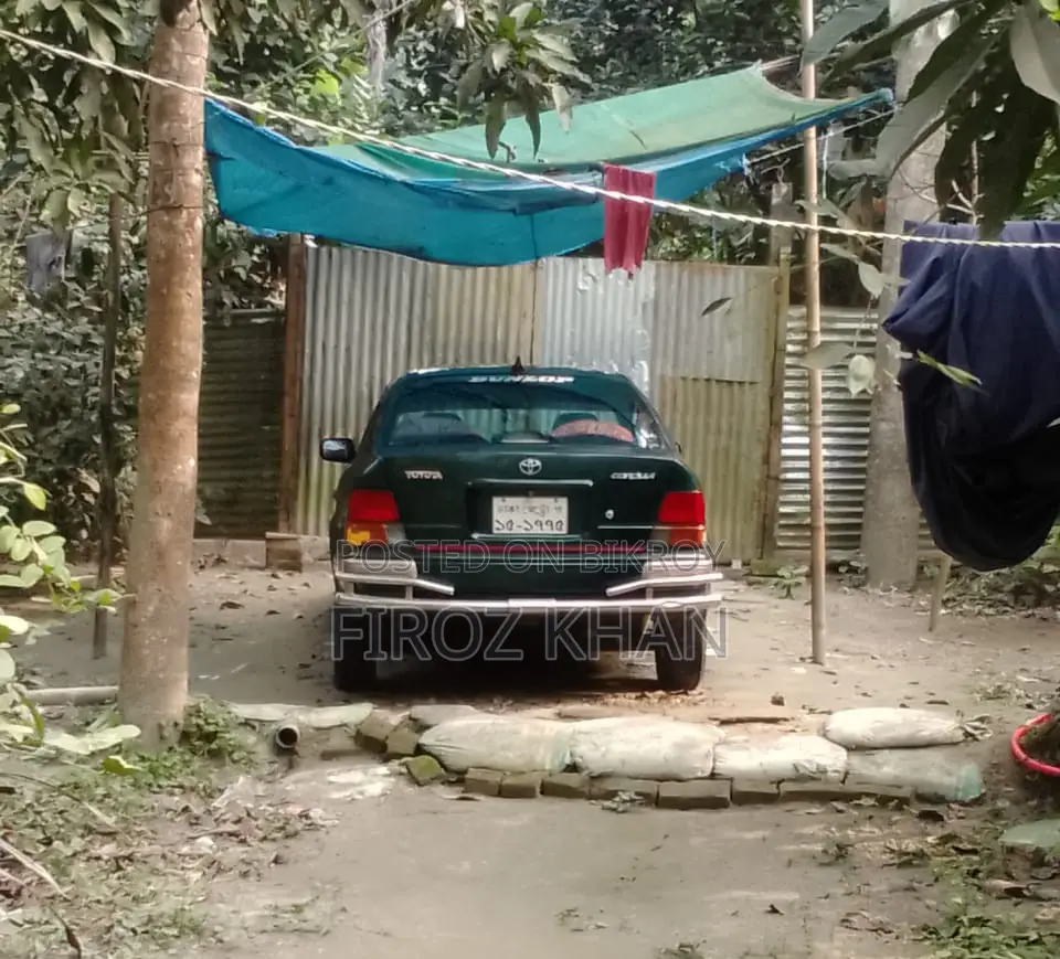 Toyota Corsa 1998 Green