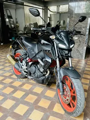Yamaha 2021 Black
