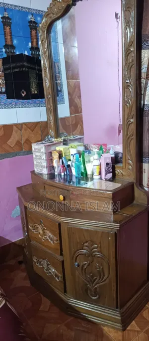 ড্রেসিং টেবিল বিক্রি