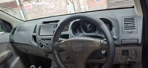Toyota Hilux 2.5 D-4d Double Cab 4x4 SRX 2007 Blue
