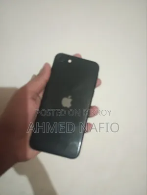 Apple iPhone SE 64 GB Black