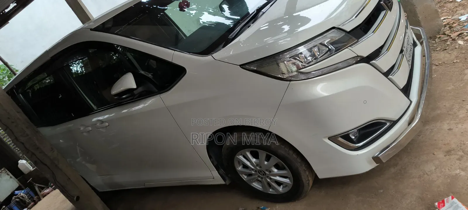 New Toyota Noah 2019 Pearl