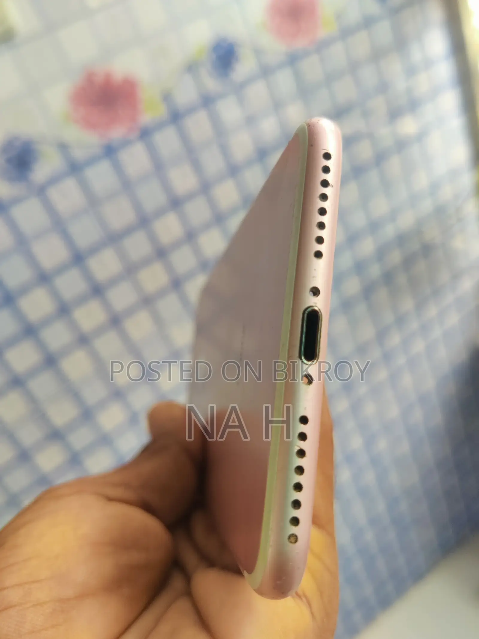 অ্যাপল আইফোন ৭ প্লাস ১২৮ জিবি গোল্ড