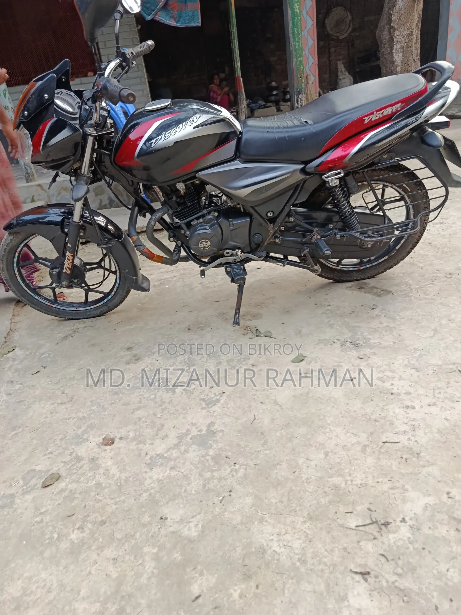 Bajaj Discover 125 2019 Black