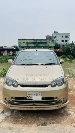 হোন্ডা এইচআর-ভি ২০০২ গোল্ড