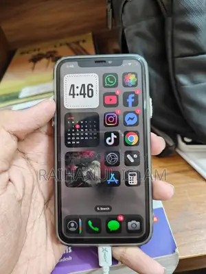 Apple iPhone XS 64 GB White
