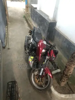 TVS Apache 160 4V 2020 Red