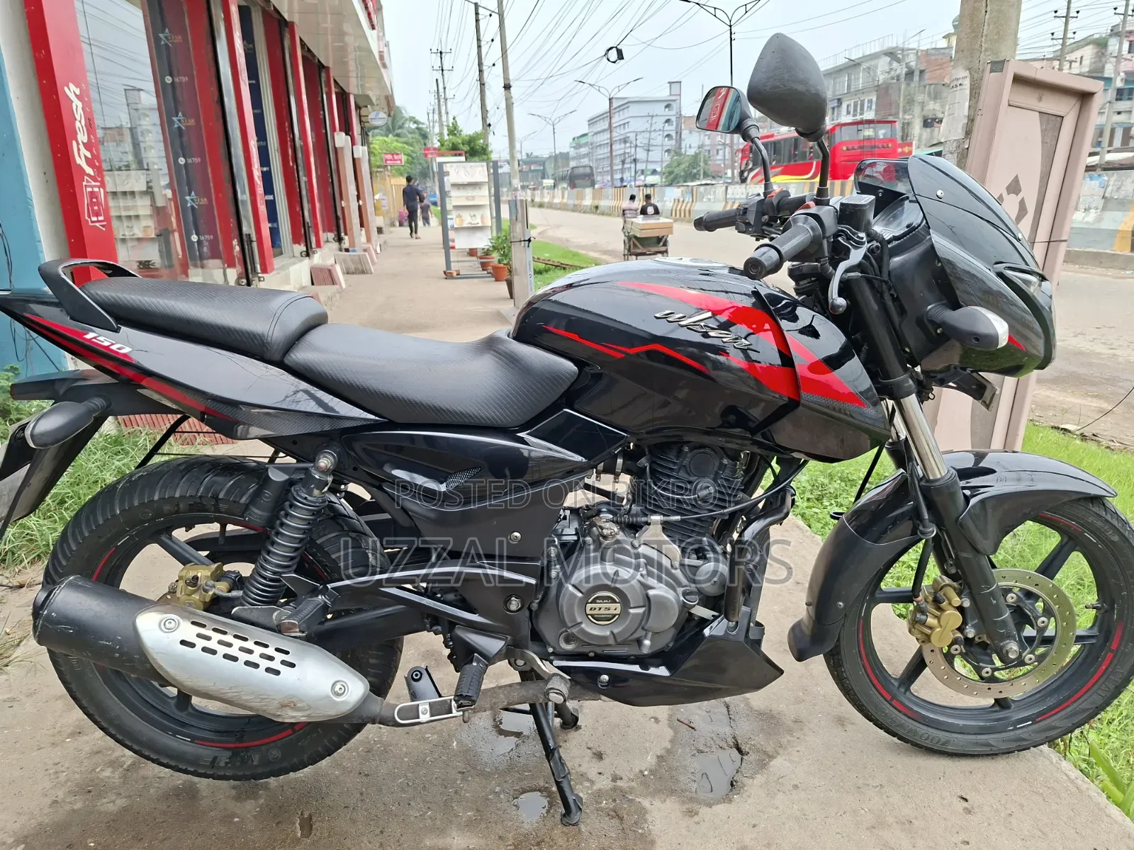 Bajaj Pulsar 150 2019 Black