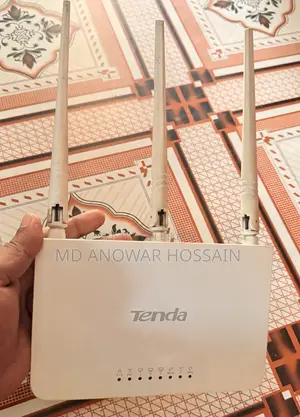 Tenda F3 Router