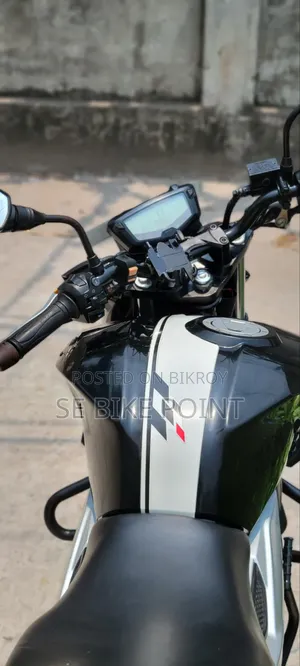 TVS Apache 160 4V 2023 Black