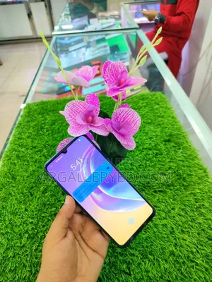 Vivo V21e 128 GB Blue