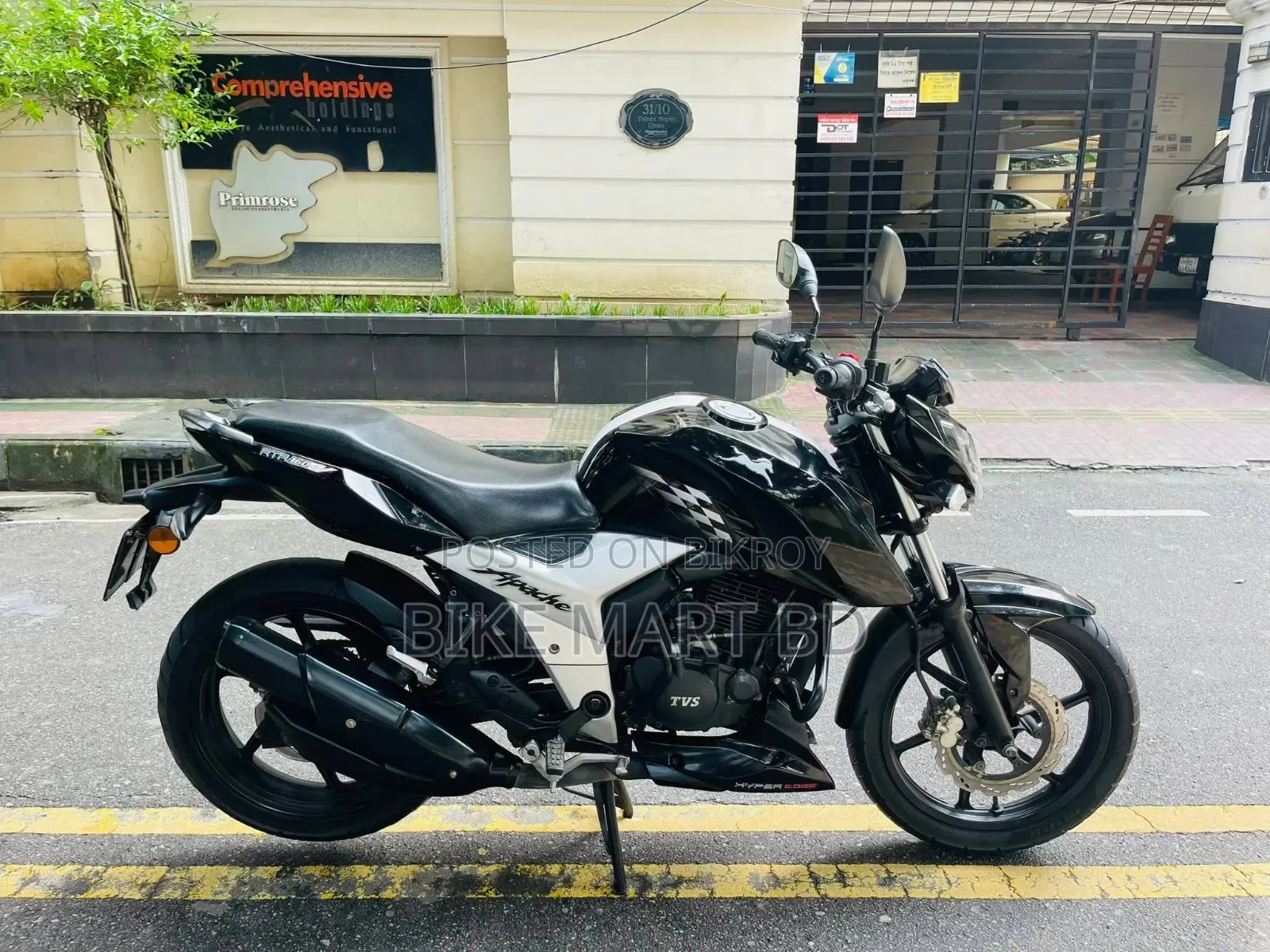 TVS Apache 160 4V 2020 Black
