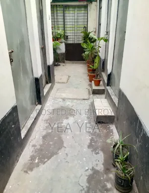 5bdrm House in Uttara for Sale